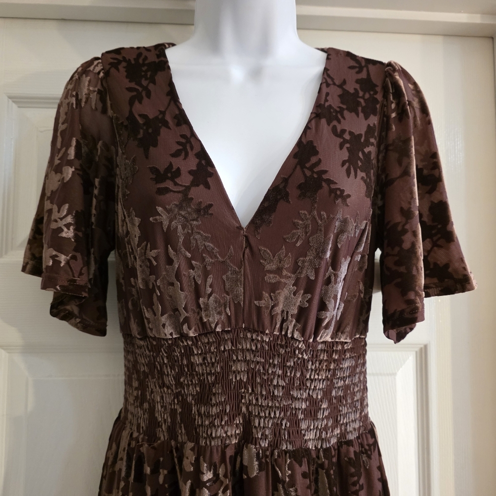 Baltic Born Veronica Velvet Maxi Dress- L - Picture 4 of 16